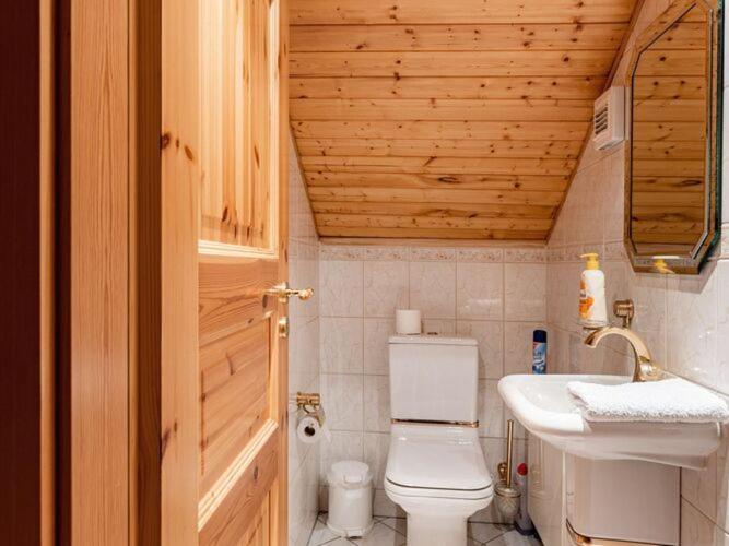 Majestic Holiday Home With Jacuzzi Unterschonau ภายนอก รูปภาพ